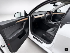 Tesla Model Y Long Range AWD, снимка 9
