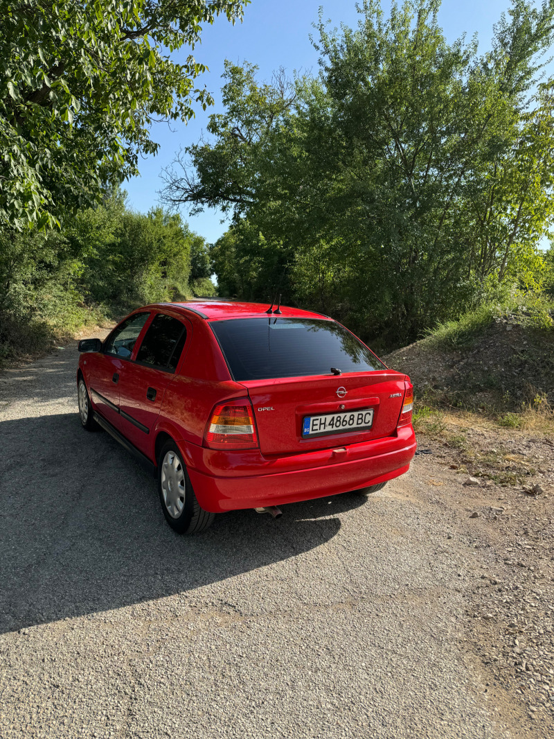 Opel Astra 1.6 75, снимка 3 - Автомобили и джипове - 46448816