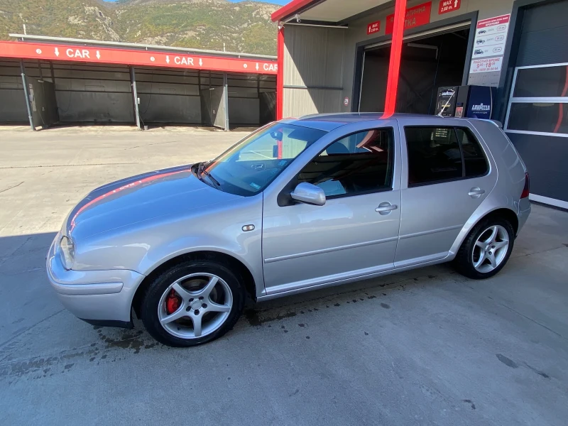 VW Golf 1.9 TDI, снимка 2 - Автомобили и джипове - 47671187