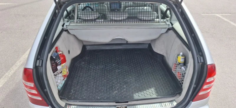 Mercedes-Benz C 200, снимка 14 - Автомобили и джипове - 52263165