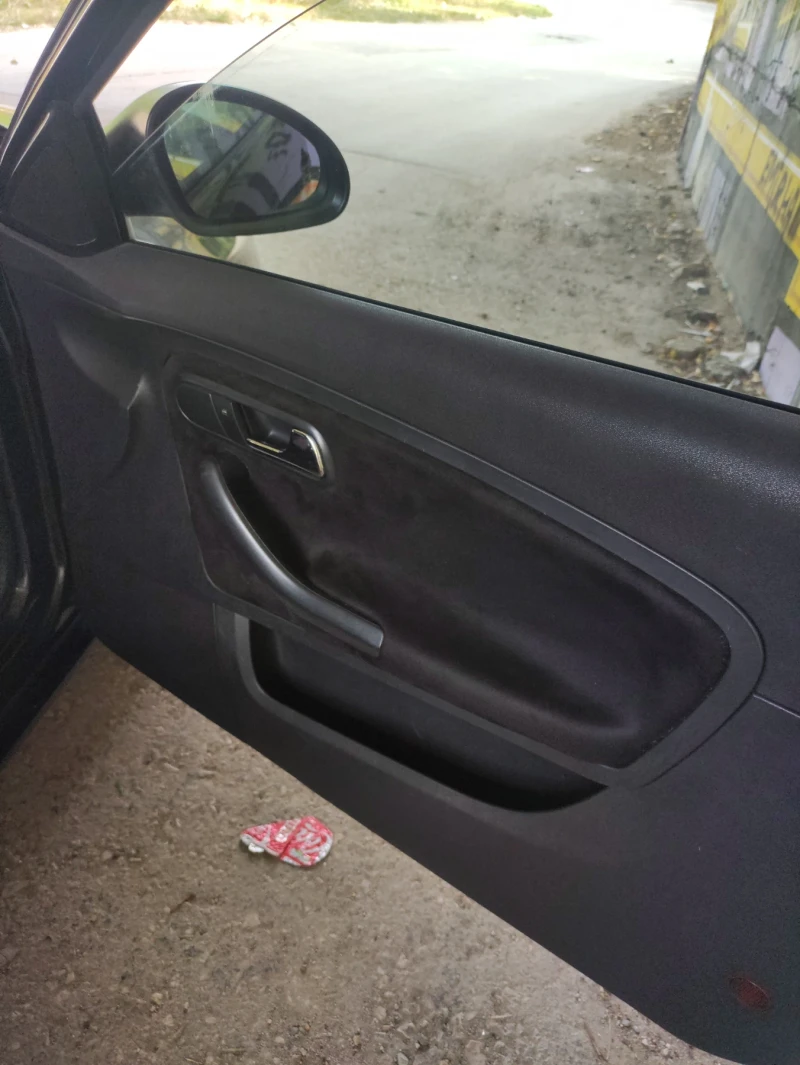 Seat Ibiza, снимка 11 - Автомобили и джипове - 51750350