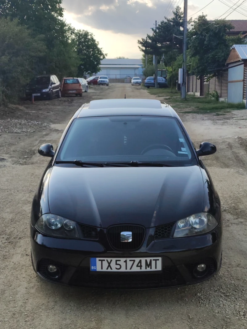 Seat Ibiza, снимка 2 - Автомобили и джипове - 51750350