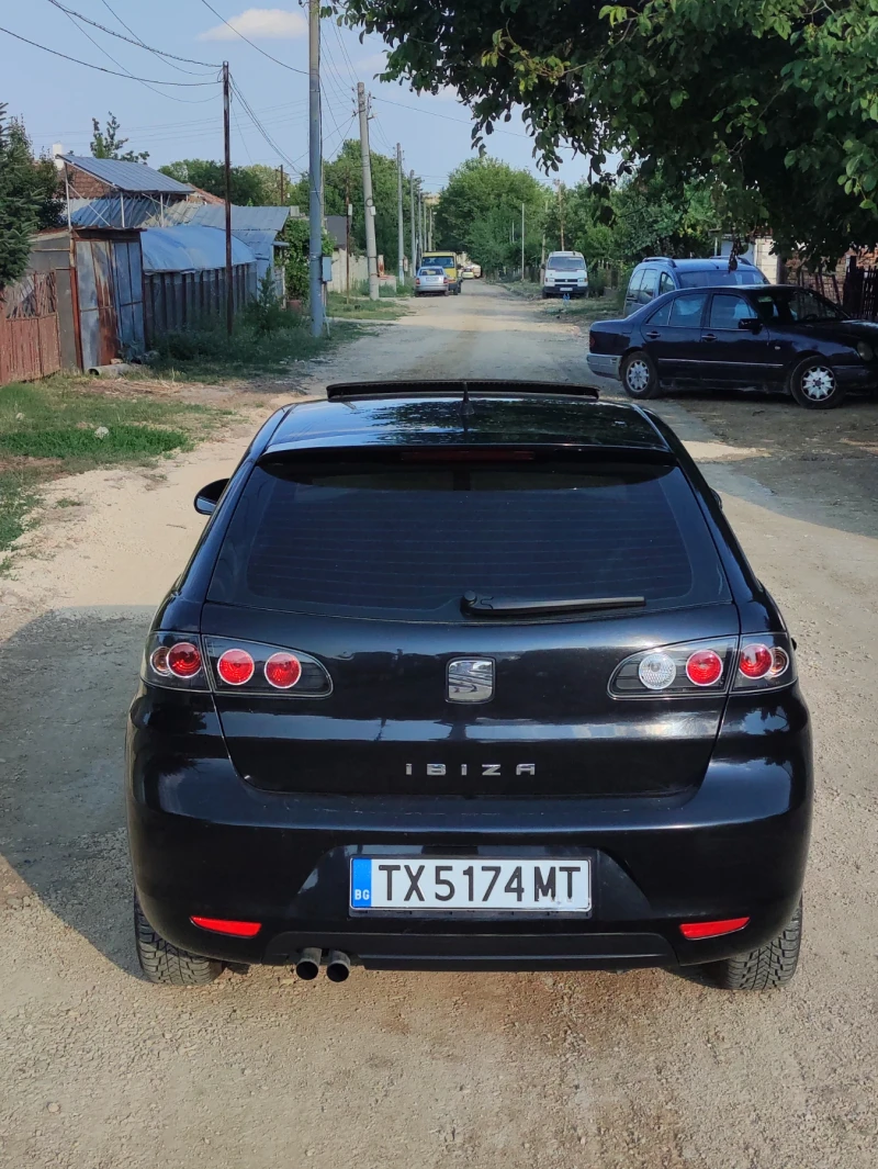 Seat Ibiza, снимка 6 - Автомобили и джипове - 51750350