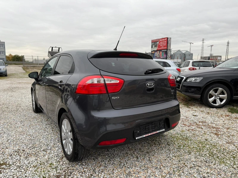 Kia Rio 1.4 d, снимка 3 - Автомобили и джипове - 52309890