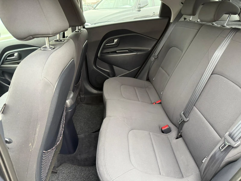 Kia Rio 1.4 d, снимка 7 - Автомобили и джипове - 52309890