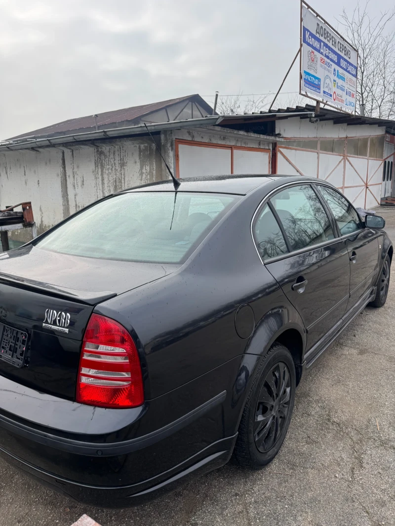 Skoda Superb 1.8 20V turbo, снимка 4 - Автомобили и джипове - 52904142