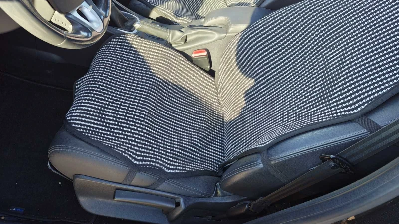 Renault Megane 1.9 dci, снимка 10 - Автомобили и джипове - 52933967