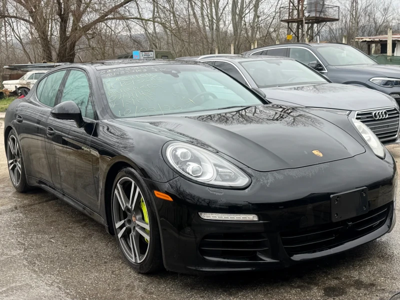 Porsche Panamera E-Hybrid, снимка 2 - Автомобили и джипове - 53225379