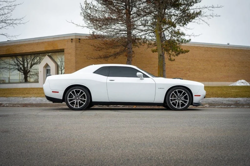 Dodge Challenger R/T * АвтоКредит* (ЦЕНА ДО БГ), снимка 3 - Автомобили и джипове - 53278143