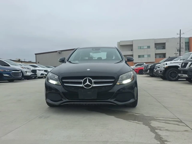 Mercedes-Benz C 300, снимка 2 - Автомобили и джипове - 53345015