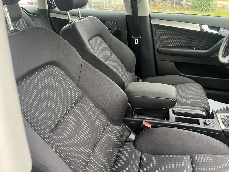 Audi A3 2.0TDI-AVTOMAT-NAVI-ITALIA, снимка 6 - Автомобили и джипове - 53490800