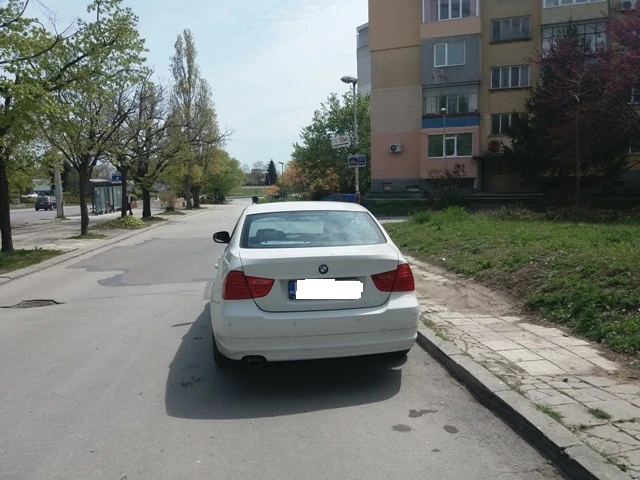 BMW 318, снимка 1 - Автомобили и джипове - 49227160