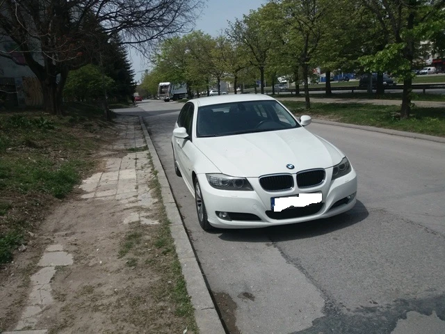 BMW 318, снимка 3 - Автомобили и джипове - 49227160