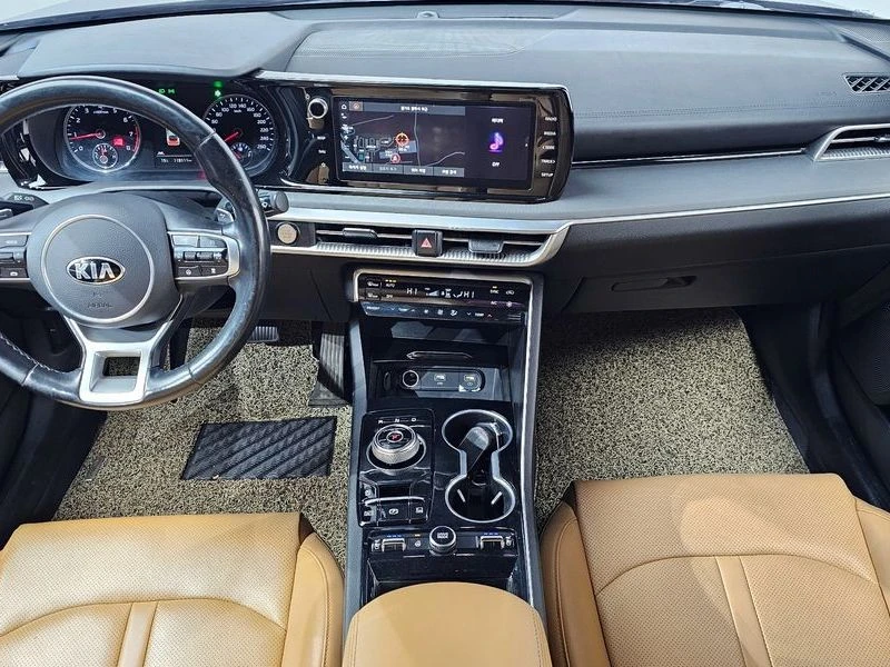 Kia K5 2.0 Automatic, снимка 9 - Автомобили и джипове - 55585882