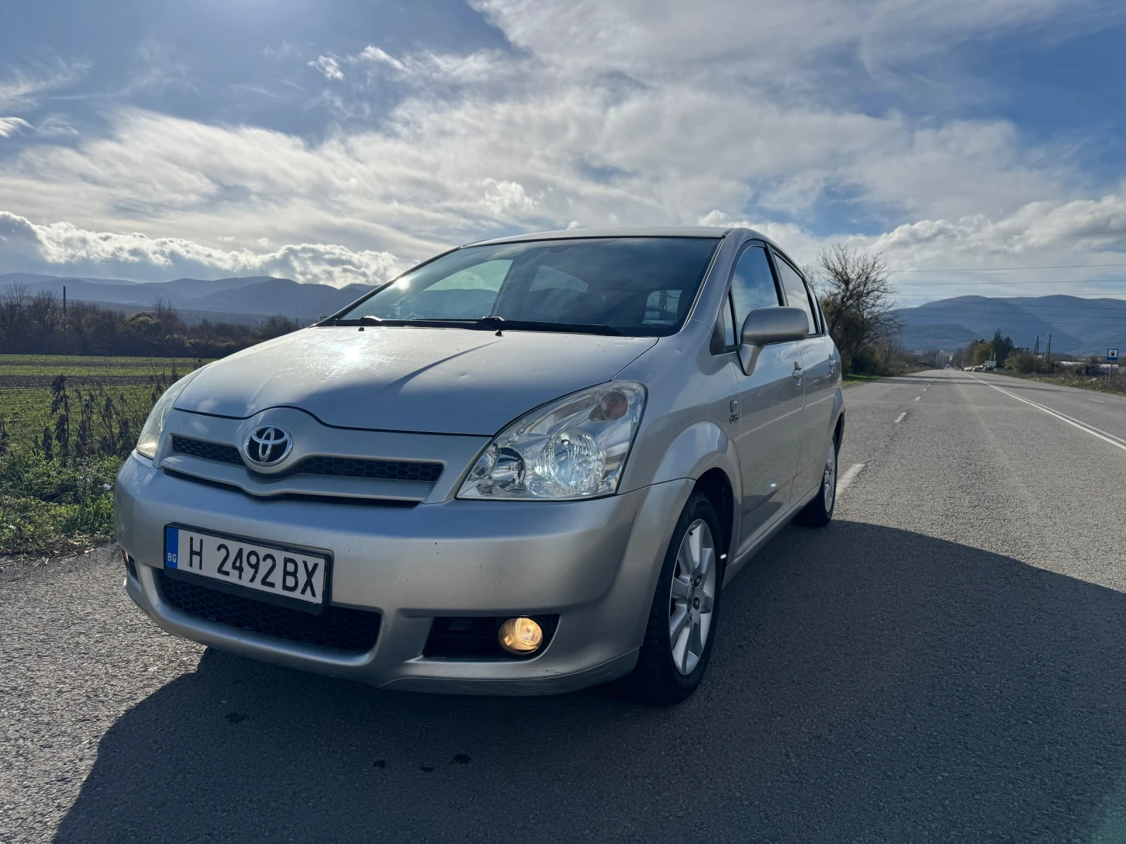 Toyota Corolla Cross 2, 0 D4D, снимка 1