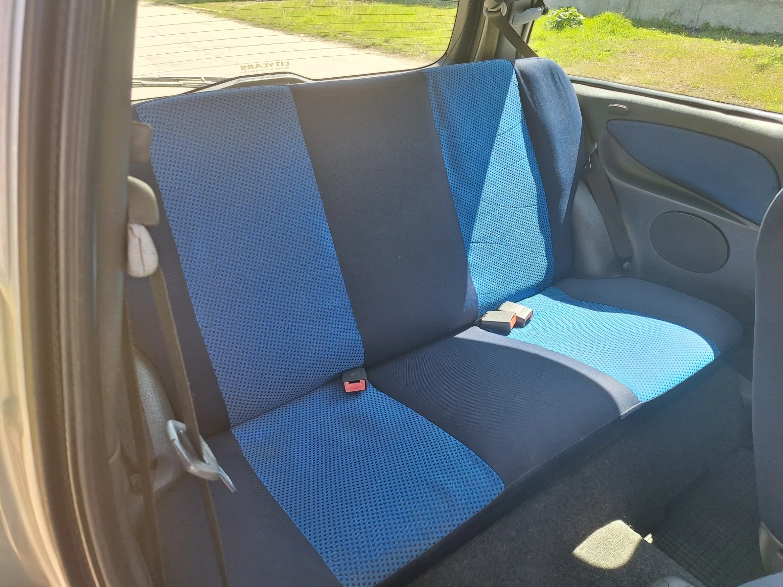 Lancia Y10  - изображение 4