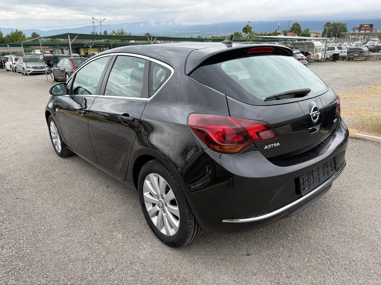 Opel Astra 1.6 CDTI EURO6 - изображение 4