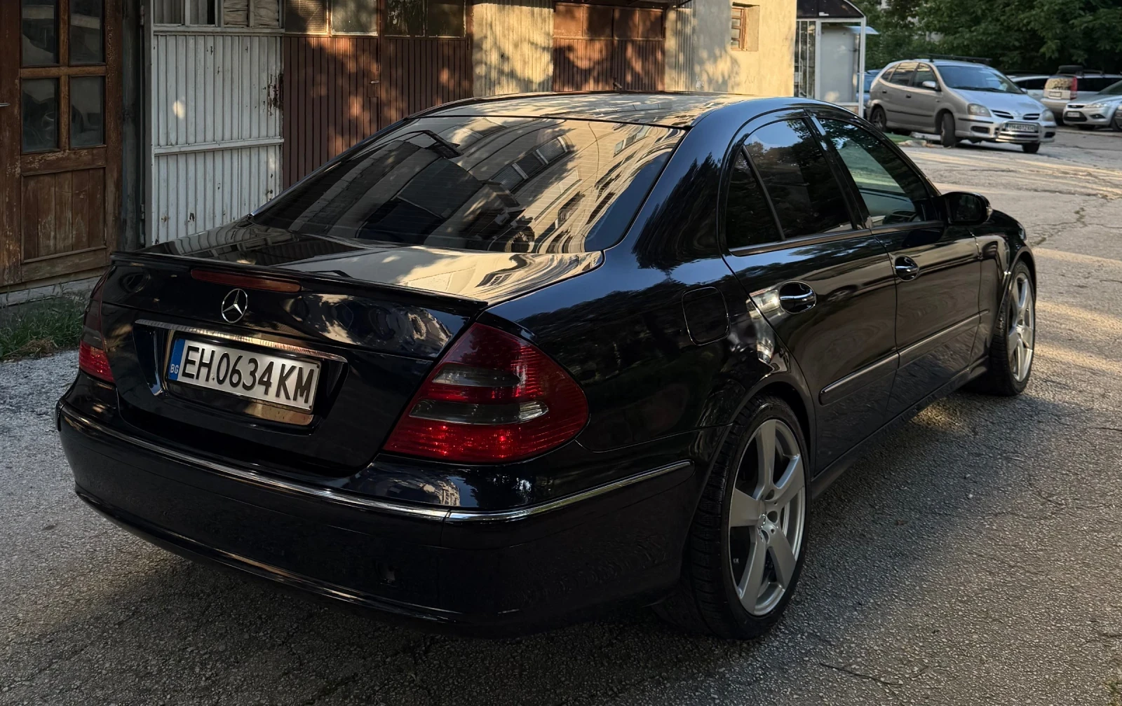 Mercedes-Benz E 270  - изображение 6
