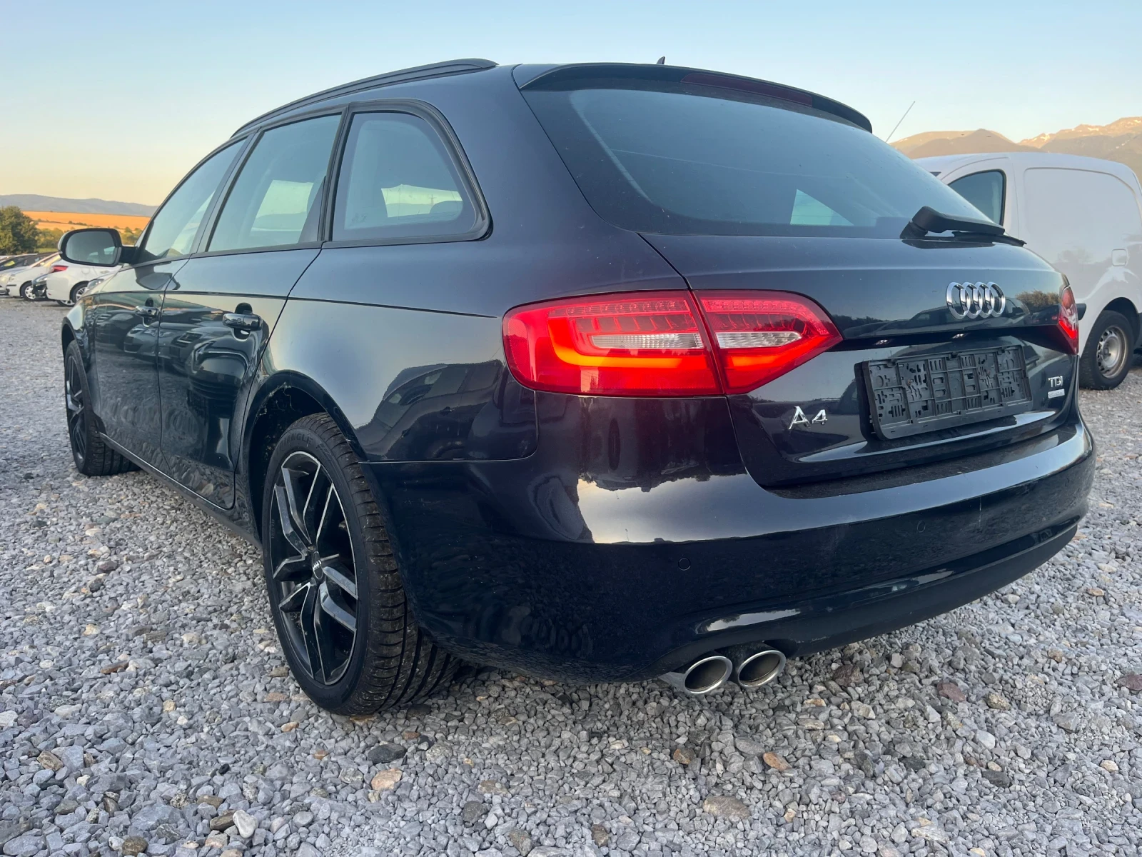 Audi A4  - изображение 6