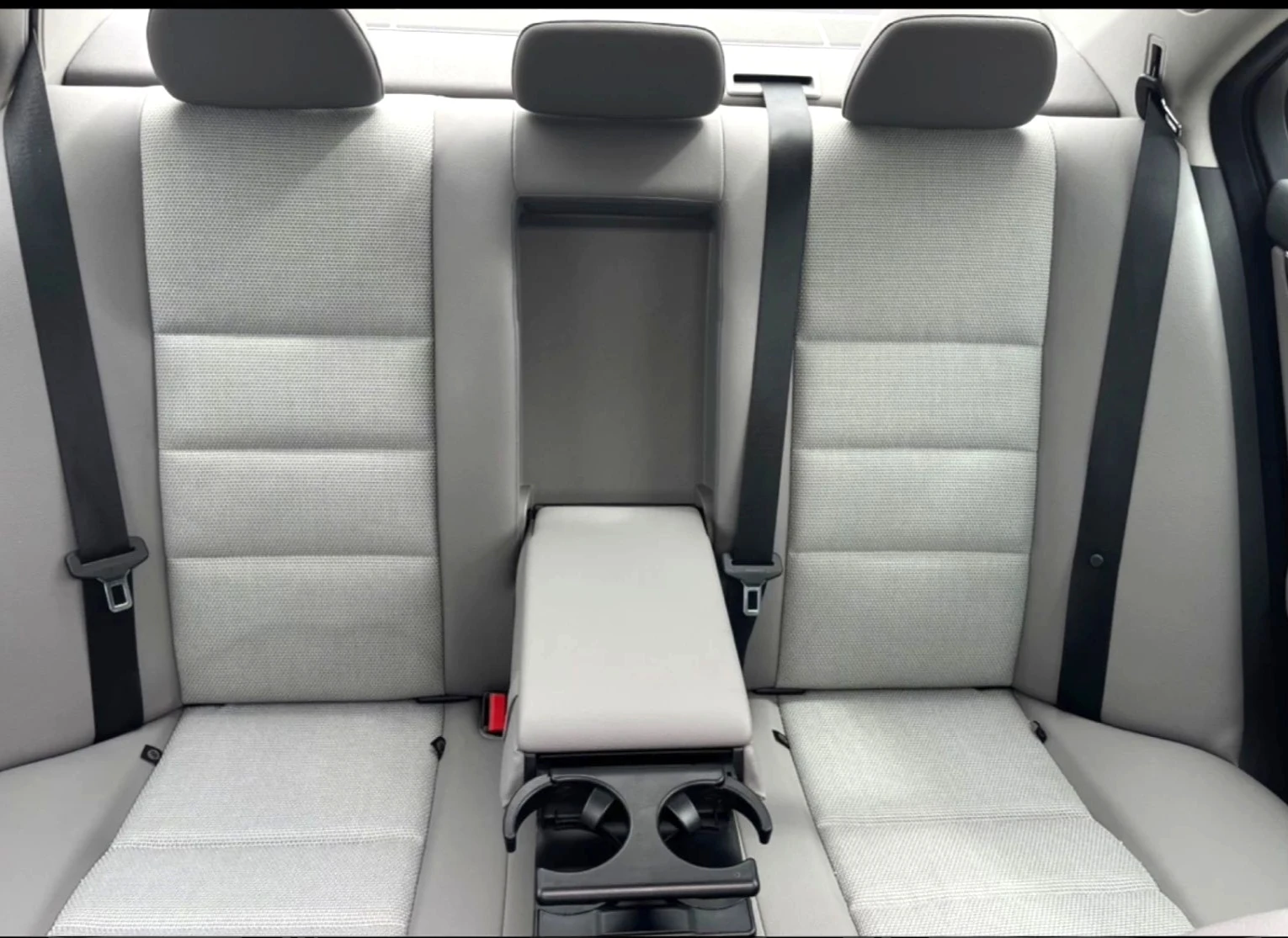 Mercedes-Benz C 320 3, 2cdi AVANGARDE - изображение 9