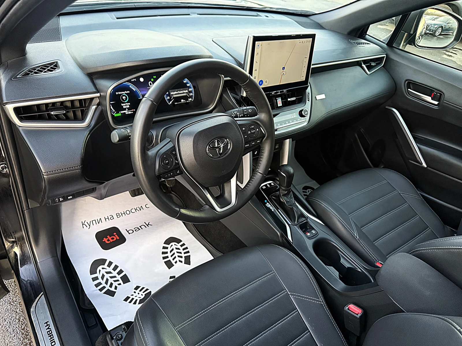 Toyota Corolla Cross 2.0Hybrid Active Drive-4х4-Led-Bixenon-Kamera-Full - изображение 10