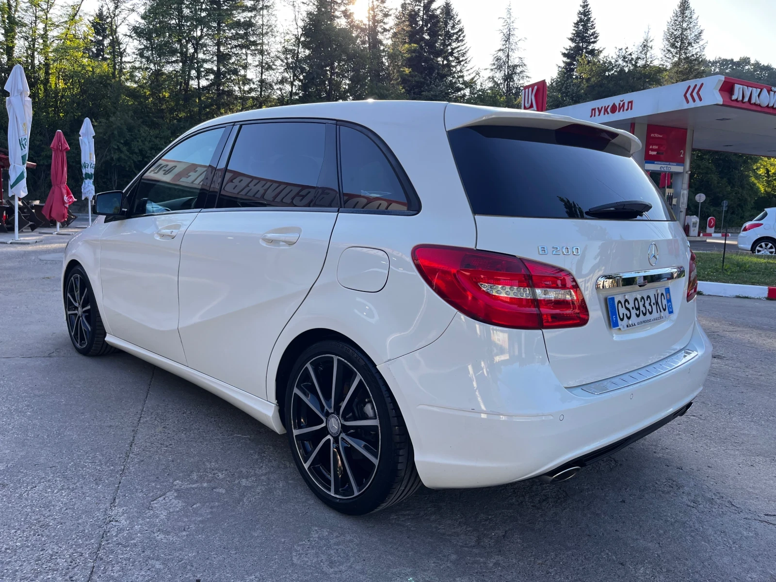 Mercedes-Benz B 200 AMG pack automatic  - изображение 7