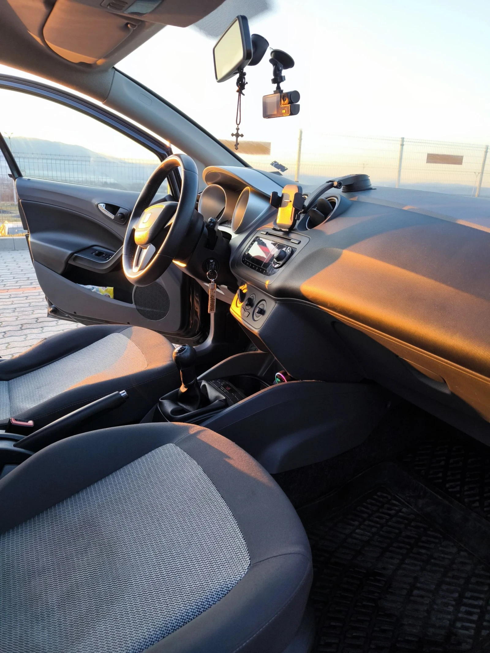 Seat Ibiza 1.9TDI - изображение 9