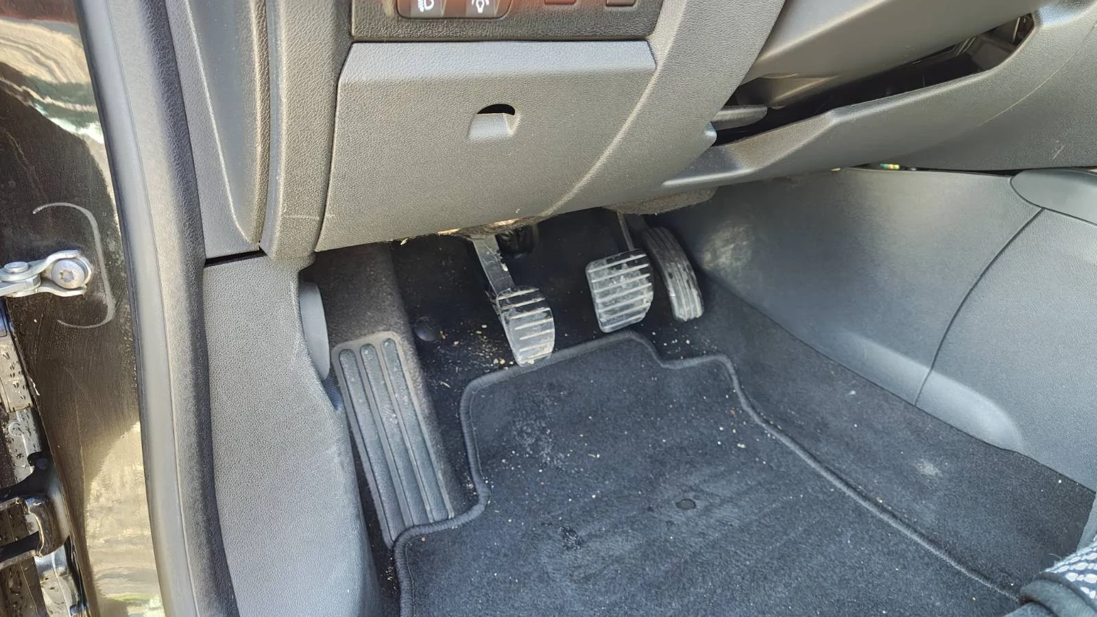 Renault Megane 1.9 dci, снимка 13 - Автомобили и джипове - 53889858