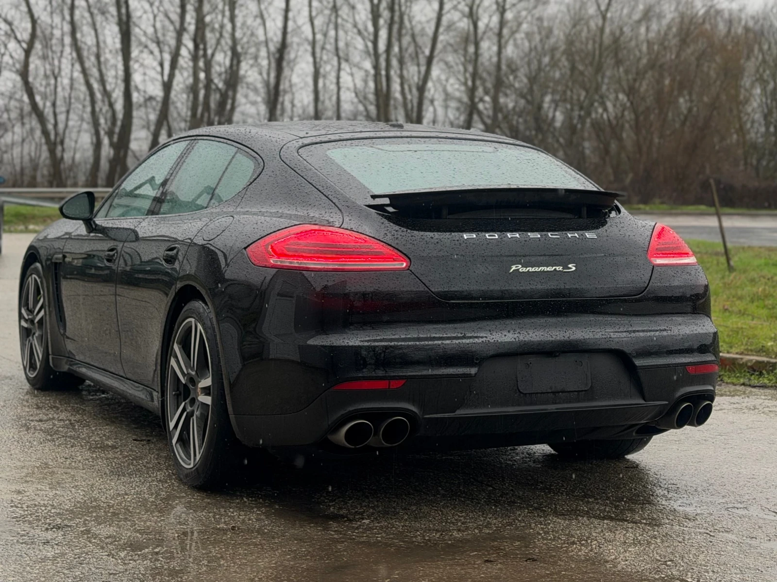 Porsche Panamera E-Hybrid - изображение 3