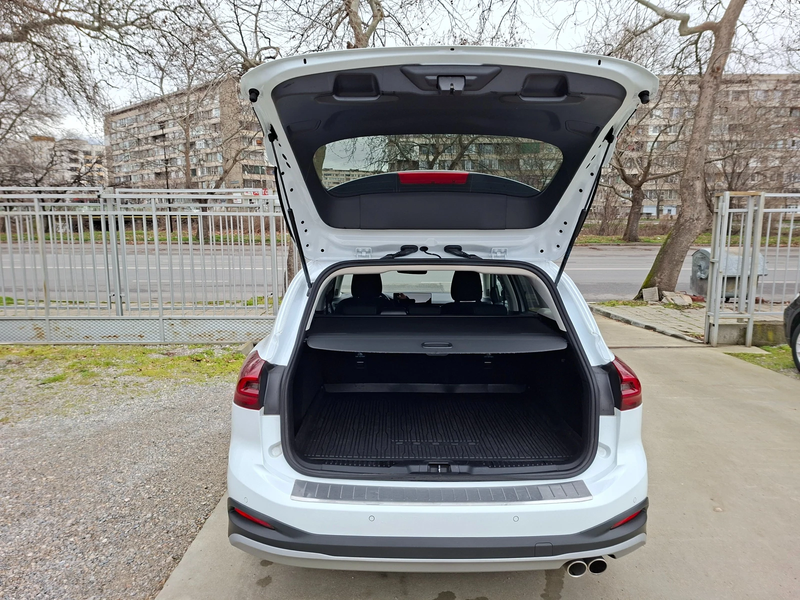 Ford Focus ACTIVE | Mobile.bg � ����������� 16