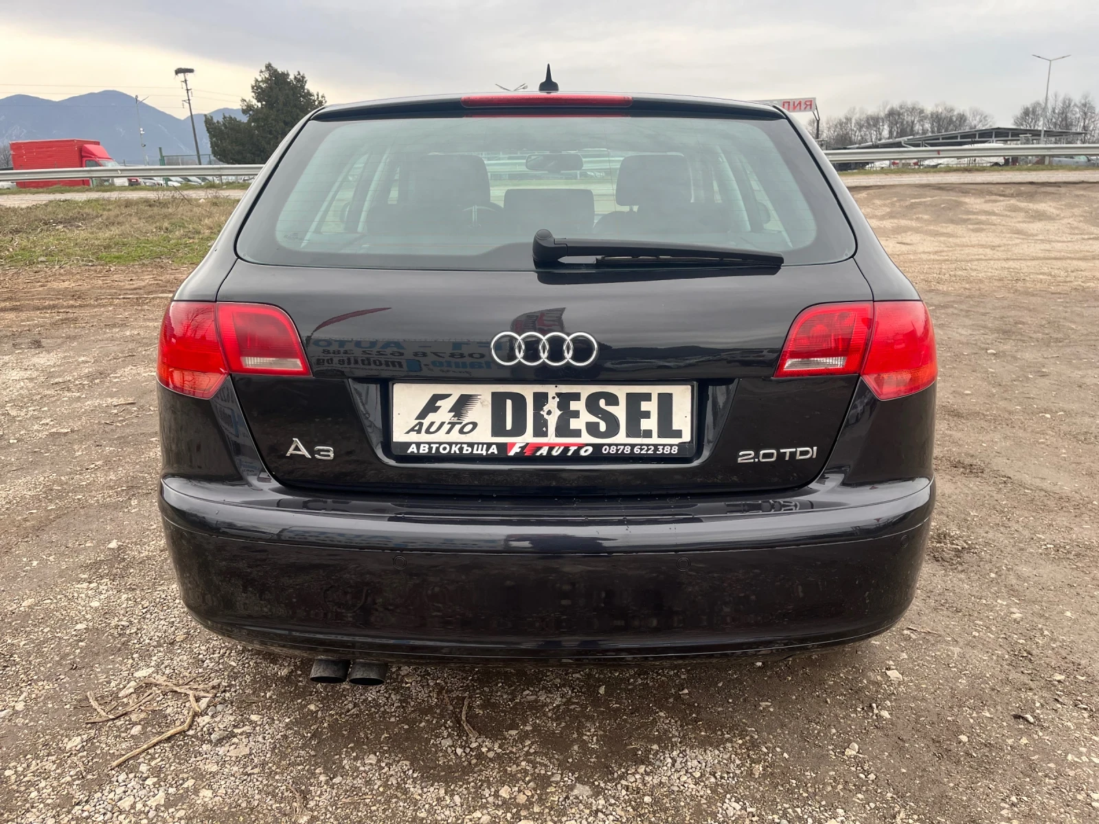 Audi A3 2.0TDI-AVTOMAT-NAVI-ITALIA - изображение 10