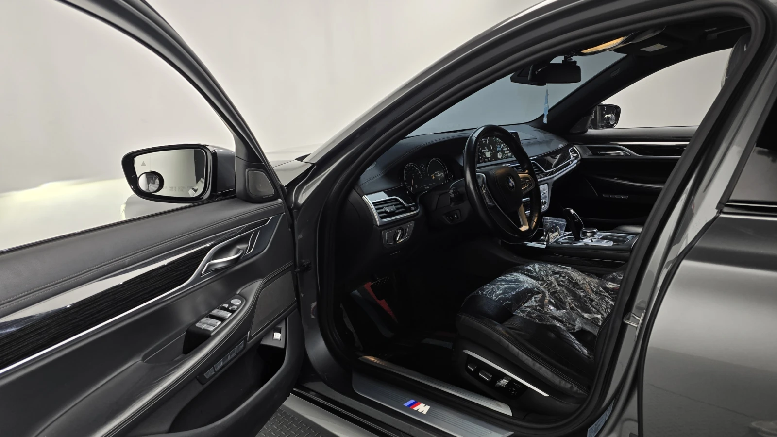 BMW 740 D / XDRIVE / M-PACK / LASER / ФУЛЛ, снимка 6 - Автомобили и джипове - 53915034