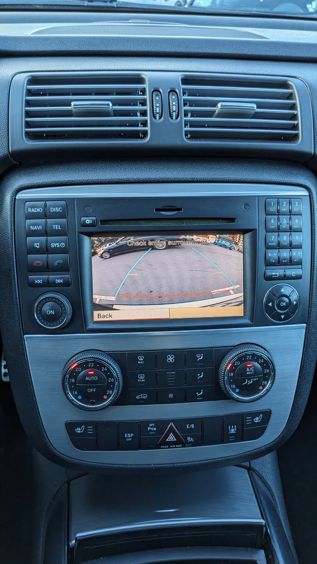 Mercedes-Benz R 350, снимка 9 - Автомобили и джипове - 53935918