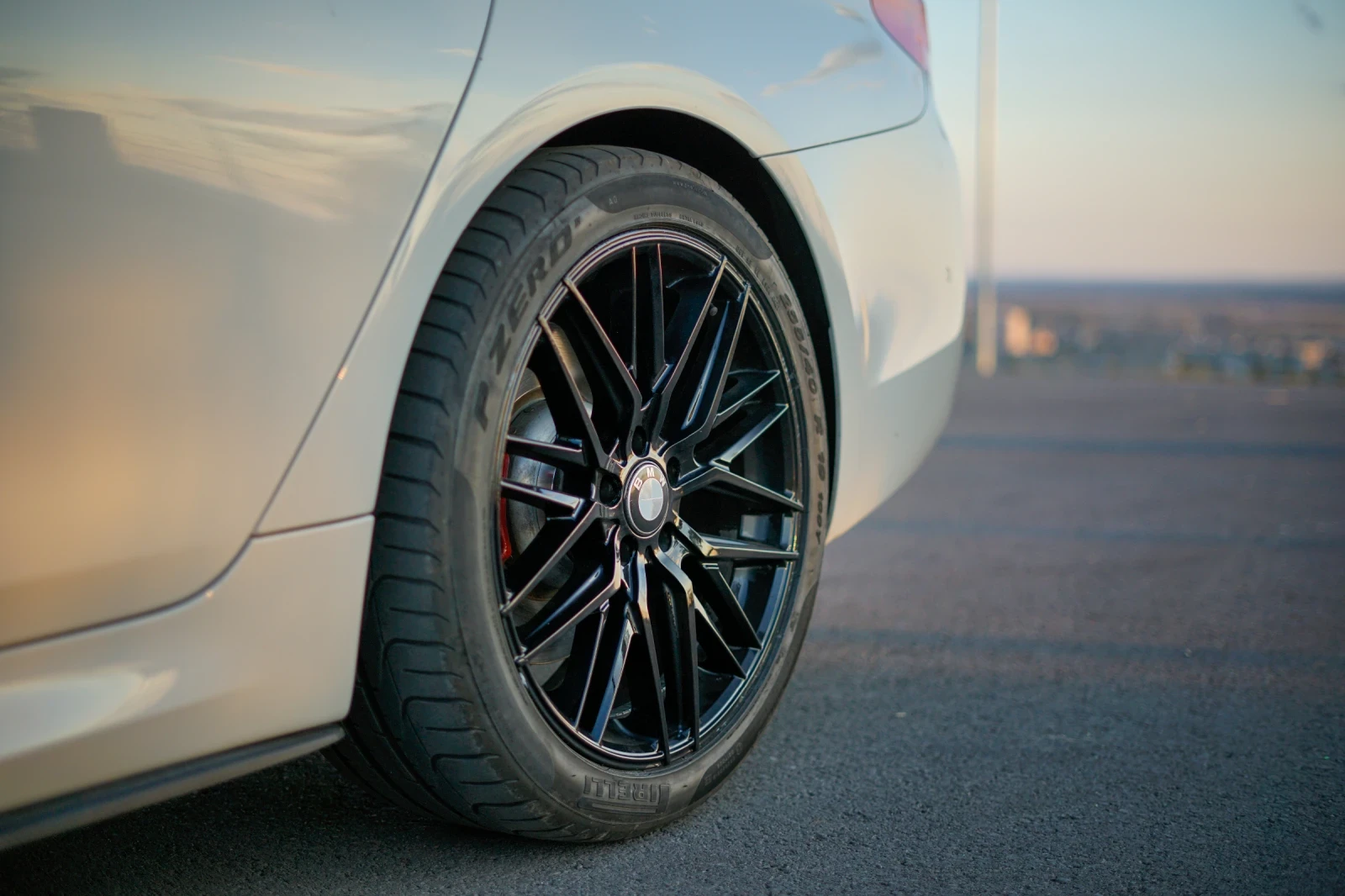 BMW 540 M-PACK/FULL LED/HEAD UP/360/ASSIST/GESTURE, снимка 7 - Автомобили и джипове - 53958991