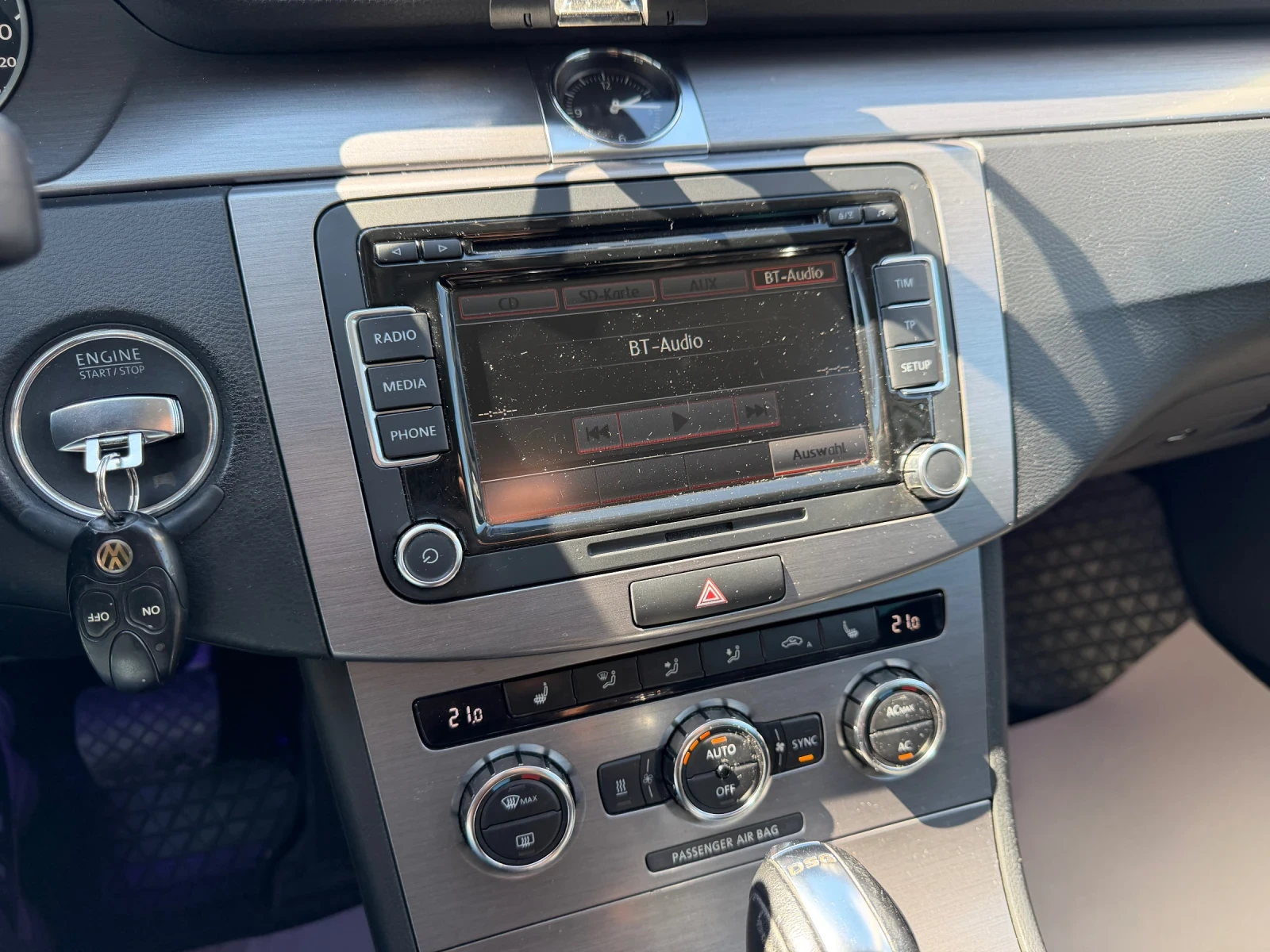 VW Passat 2.0 TDI 4Motion Автоматик Печка Кожен С.Парк-Асист, снимка 12 - Автомобили и джипове - 54207901