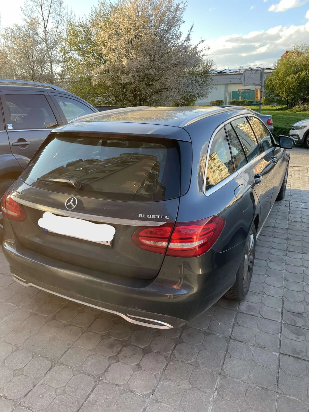 Mercedes-Benz C 220, снимка 5 - Автомобили и джипове - 54234121