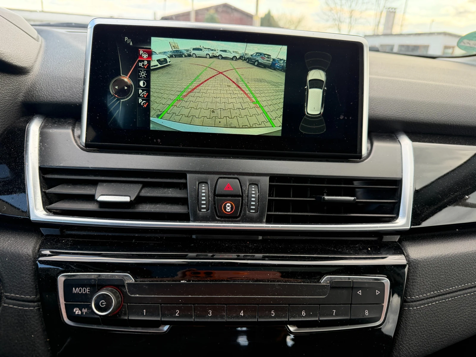 BMW 220 XDRIVE Active Tourer AVTOMAT/NAVI/KAMERA/PANORAMA | Mobile.bg � ����������� 16