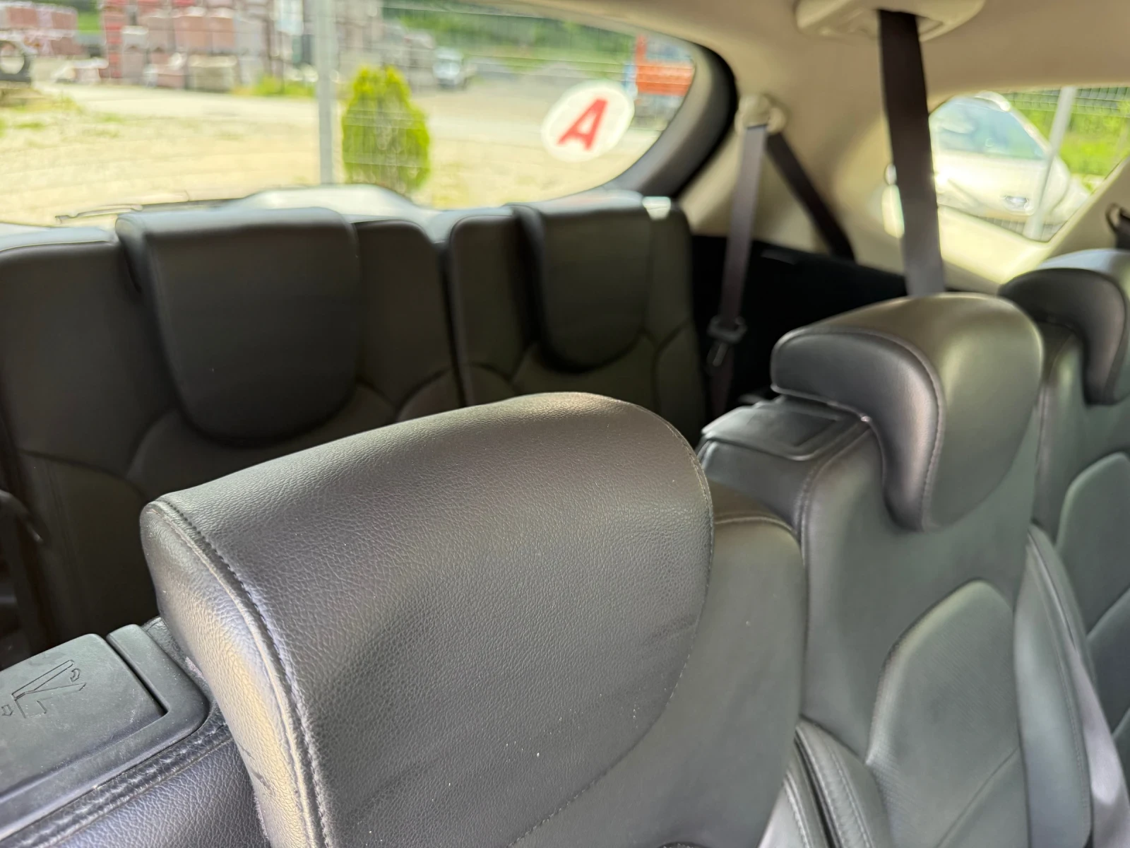 Kia Carens 1.7CRDI AUTOMAT, снимка 12 - Автомобили и джипове - 54672606