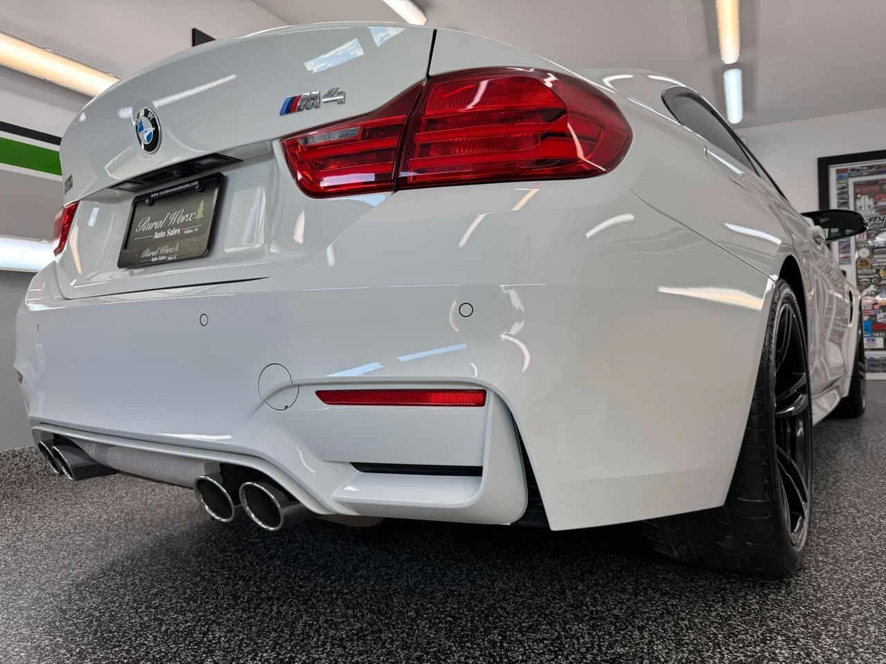 BMW M4 | HARMAN KARDON | HUD | �������� ����� |  | Mobile.bg � ����������� 11