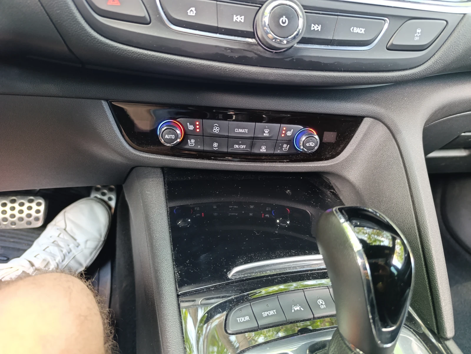 Opel Insignia GSI, снимка 7 - Автомобили и джипове - 55500917