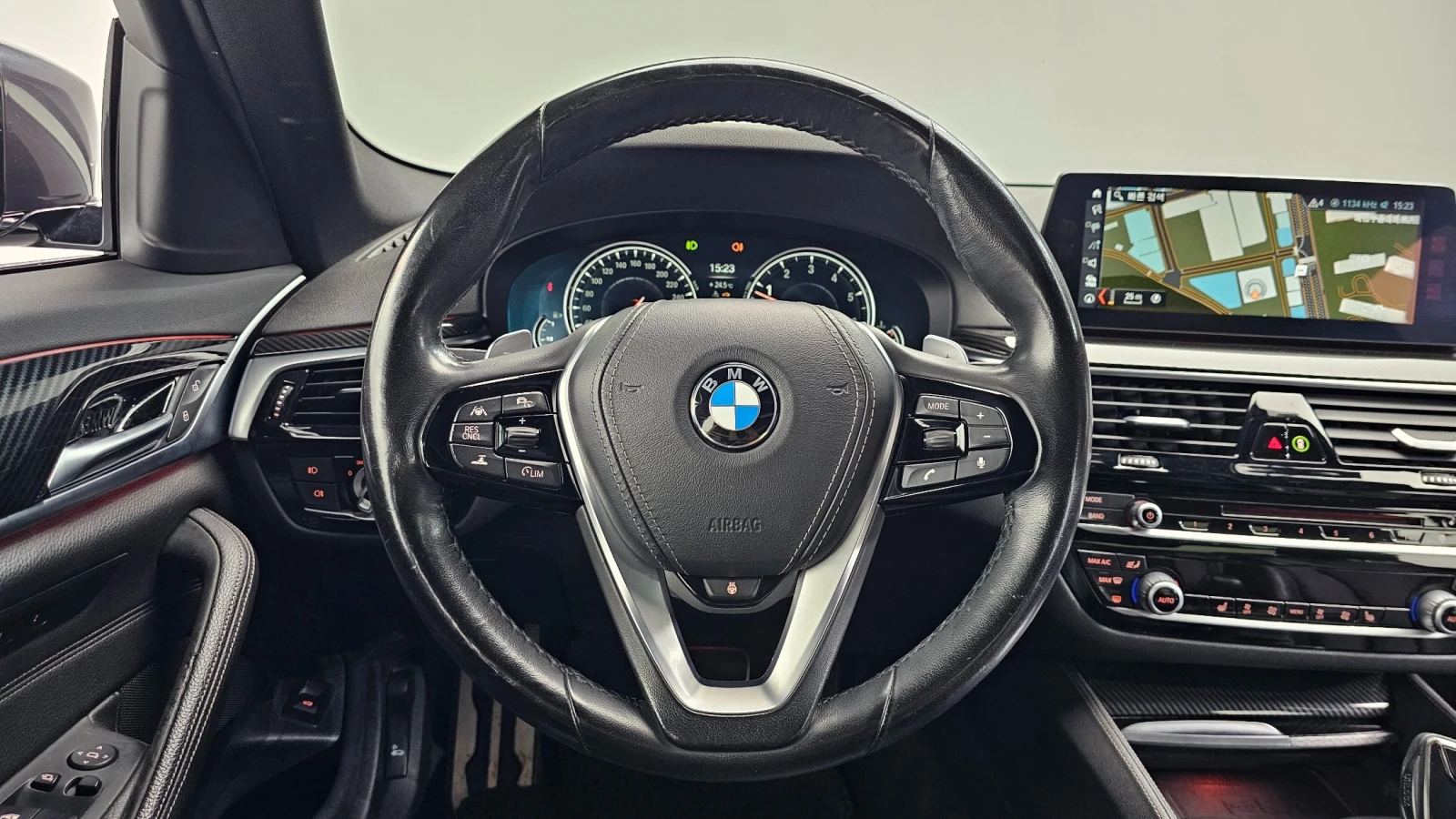BMW 530 M SPORT | АВТОКРЕДИТ БЕЗ ПЪРВОНАЧАЛНА ВНОСКА, снимка 7 - Автомобили и джипове - 55448115