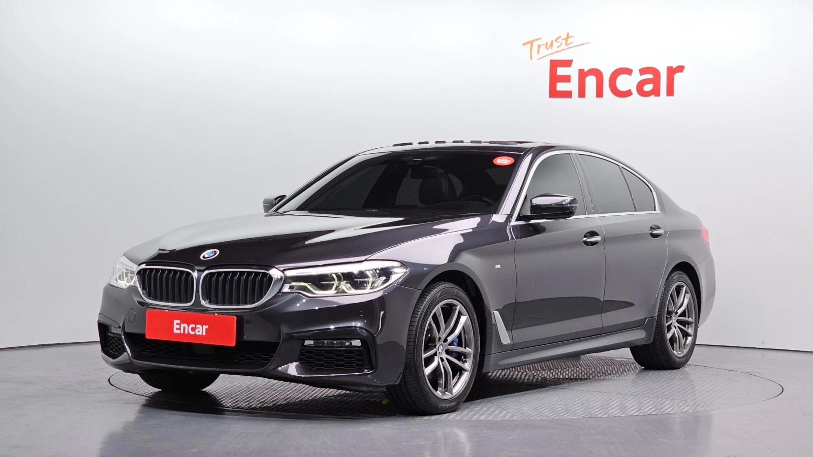 BMW 530 M SPORT | АВТОКРЕДИТ БЕЗ ПЪРВОНАЧАЛНА ВНОСКА, снимка 1 - Автомобили и джипове - 55448115
