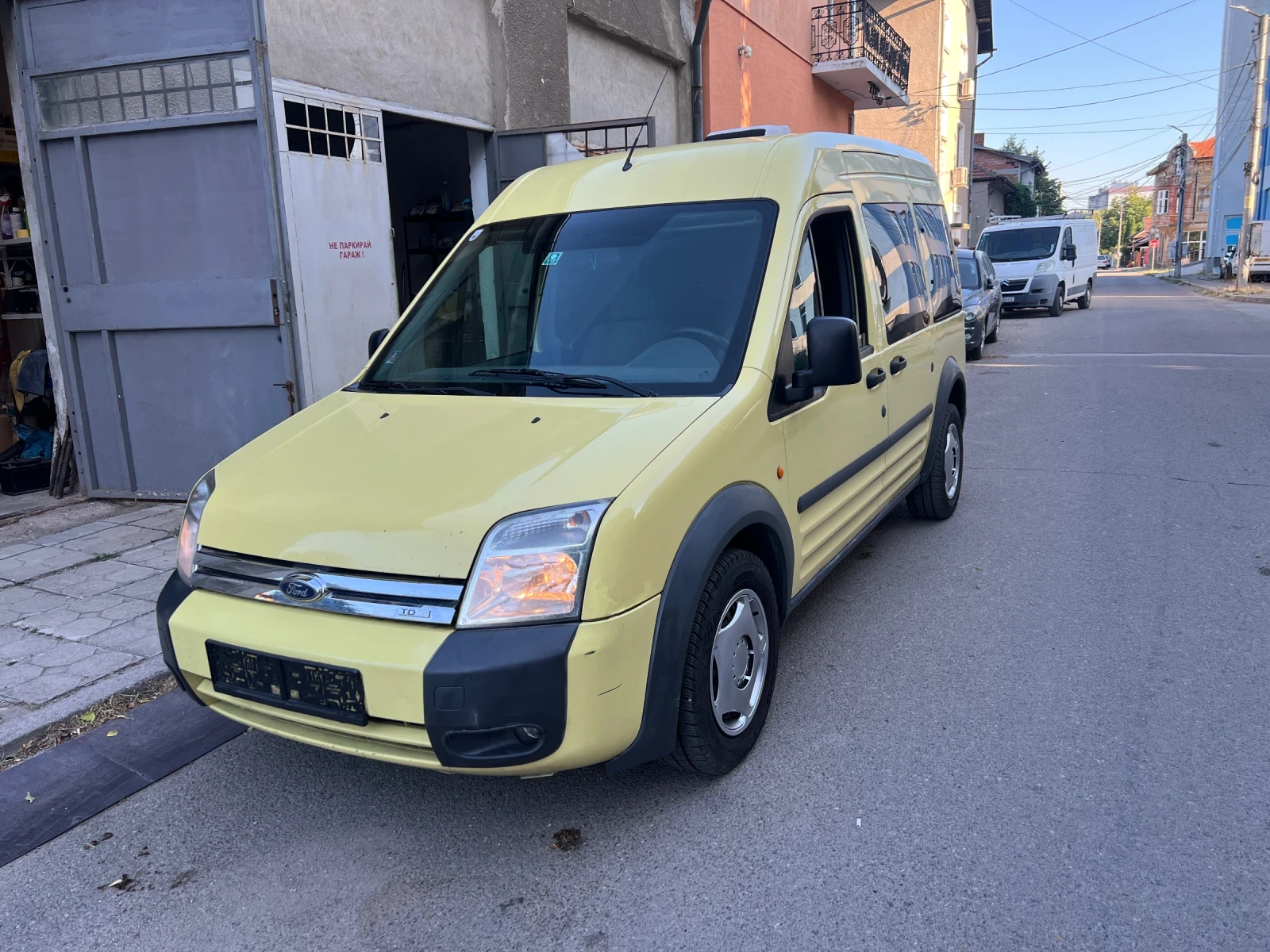 Ford Tourneo Connect, снимка 5 - Автомобили и джипове - 55499489