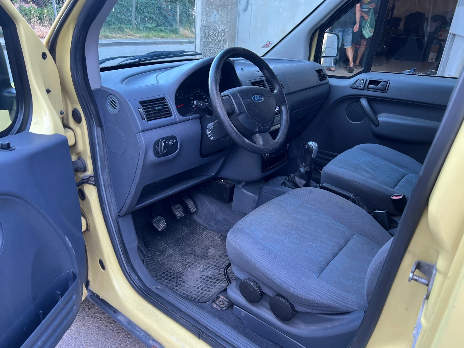 Ford Tourneo Connect, снимка 7 - Автомобили и джипове - 55499489