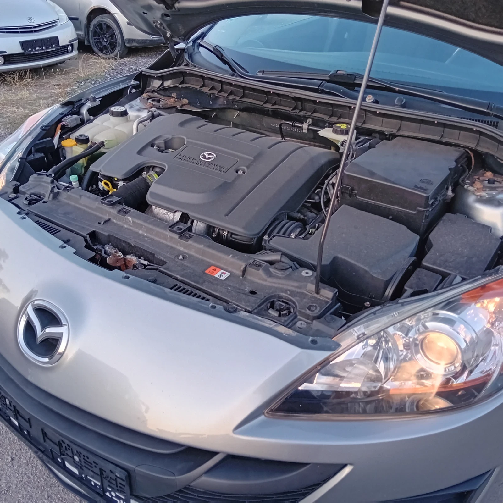 Mazda 3 1.6HDI 109k., снимка 16 - Автомобили и джипове - 55670076