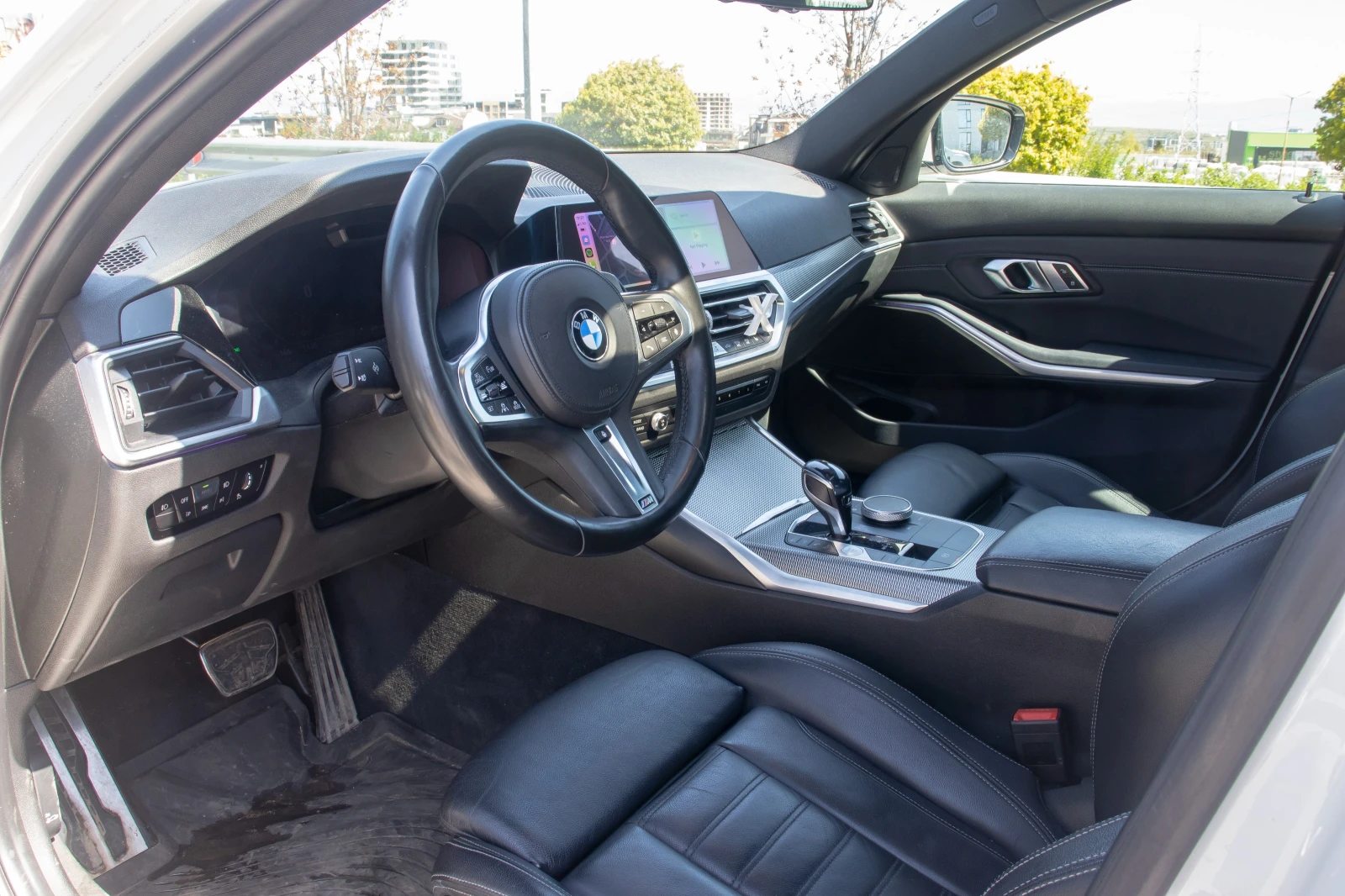 BMW 330 XDRIVE/MPACK/ADAPTIVE/LASER/DISTRONIC, снимка 9 - Автомобили и джипове - 56110102
