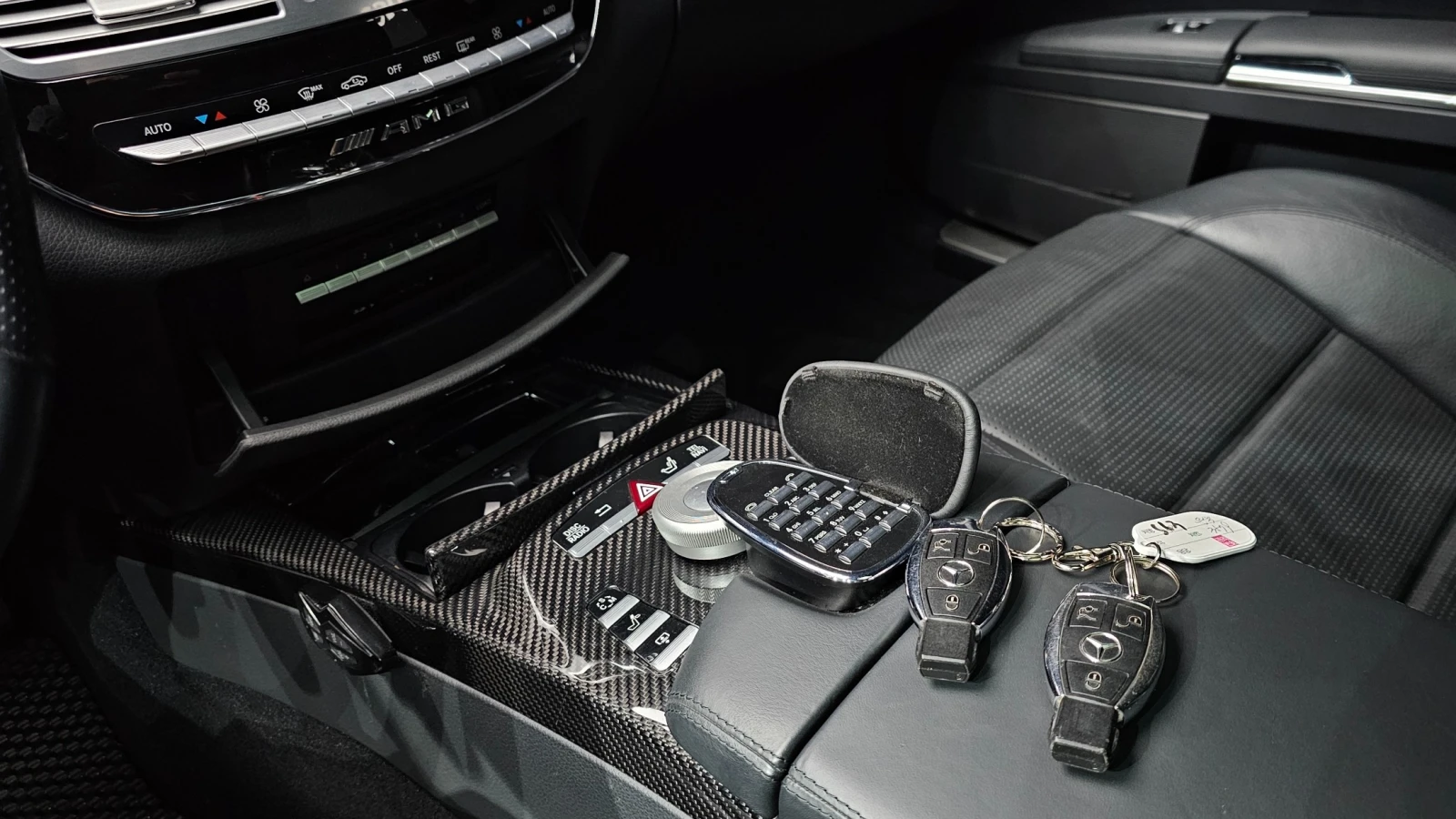 Mercedes-Benz S 63 AMG L* FULL * DESIGNO* TV* MASSAGE, снимка 14 - Автомобили и джипове - 55954438