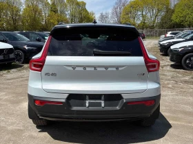 Volvo XC40 R Design  CARFAX, снимка 4