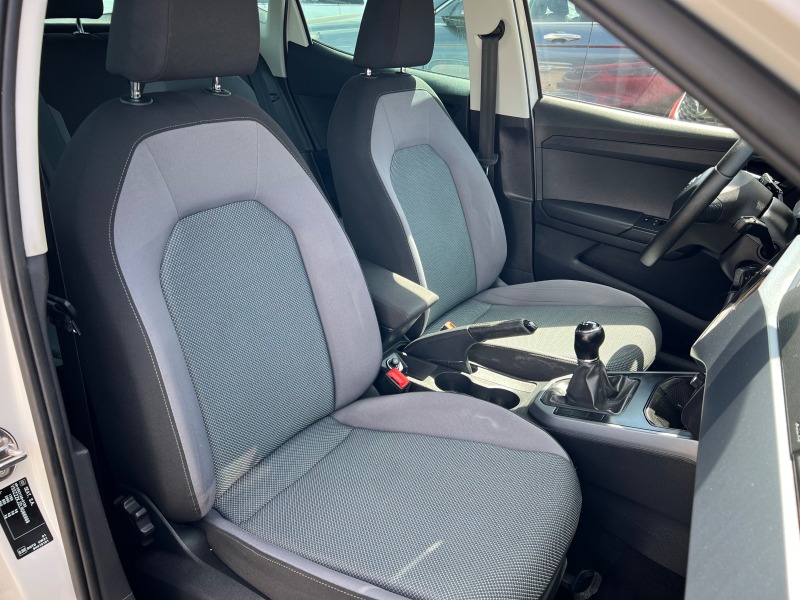 Seat Arona 1.6 TDI DISTRONIC NAVI, снимка 9 - Автомобили и джипове - 45900722