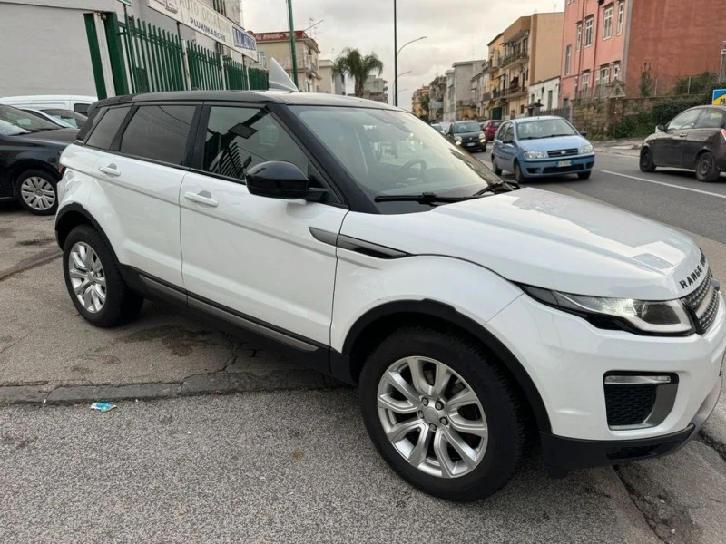 Land Rover Range Rover Evoque 2.0D, снимка 2 - Автомобили и джипове - 47563489